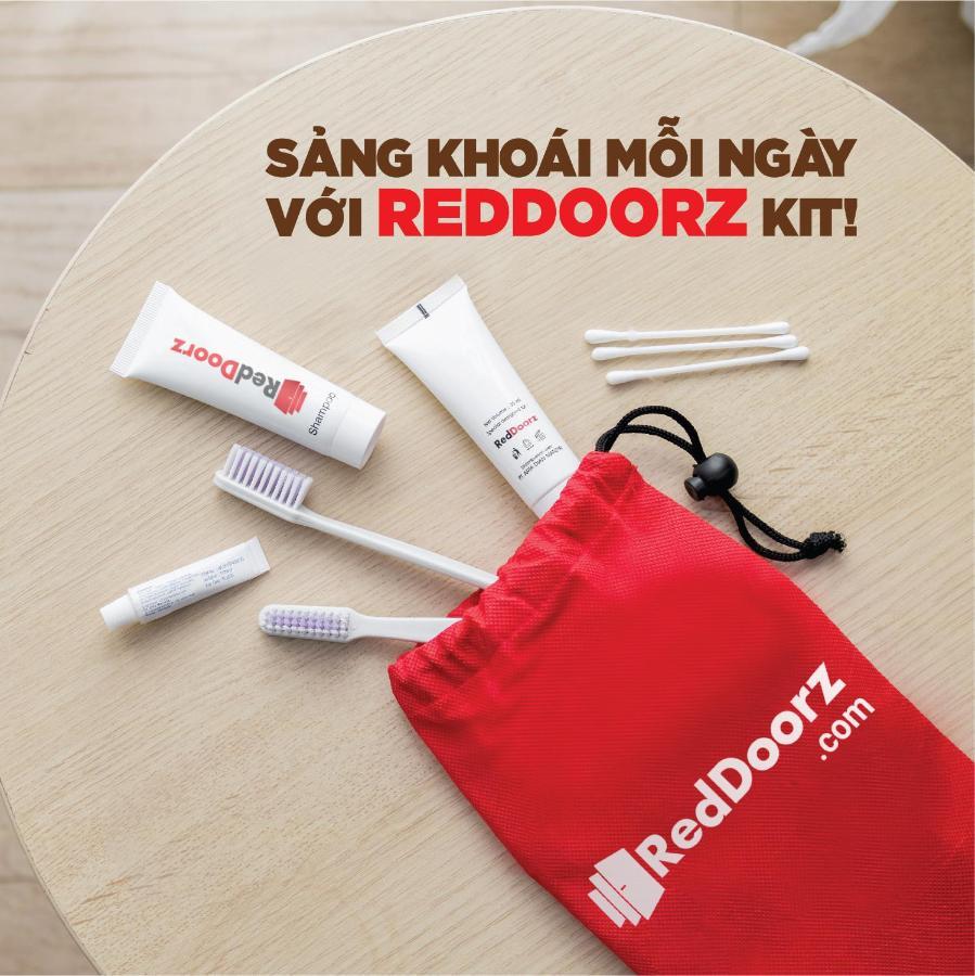 Reddoorz Near Etown 4 Cidade de Ho Chi Minh Exterior foto