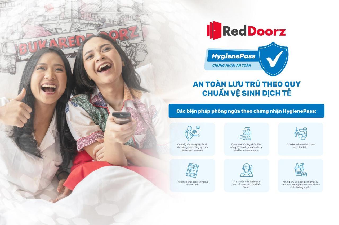 Reddoorz Near Etown 4 Cidade de Ho Chi Minh Exterior foto