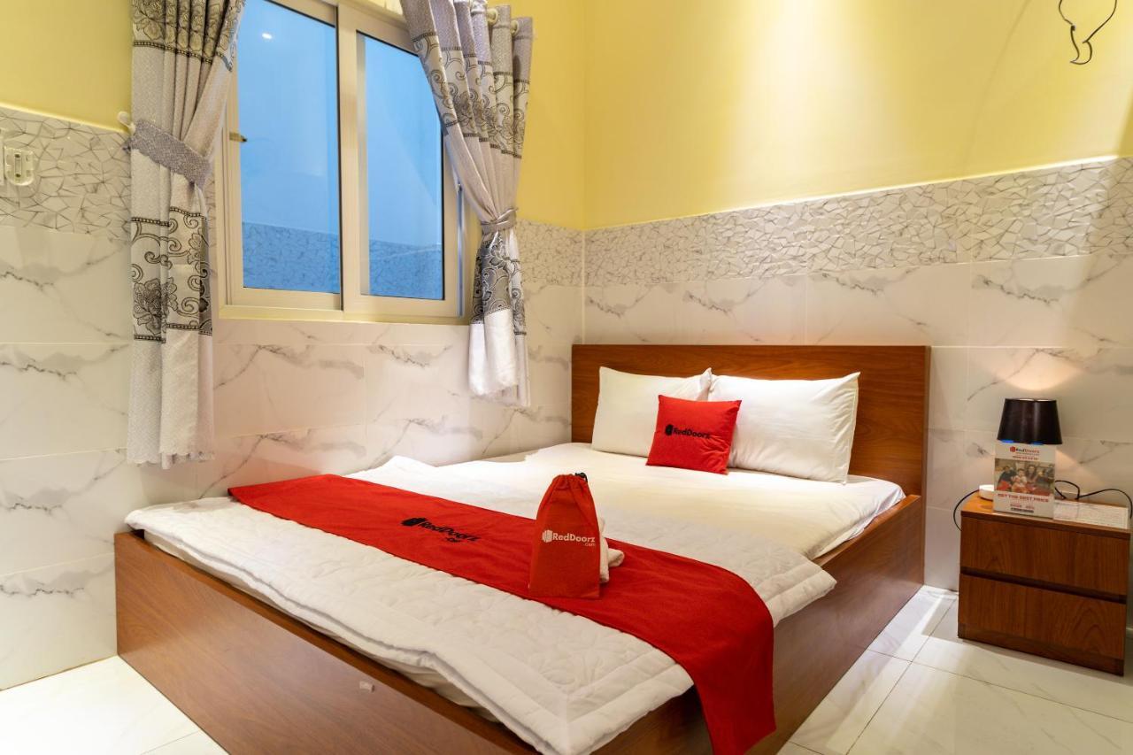 Reddoorz Near Etown 4 Cidade de Ho Chi Minh Exterior foto