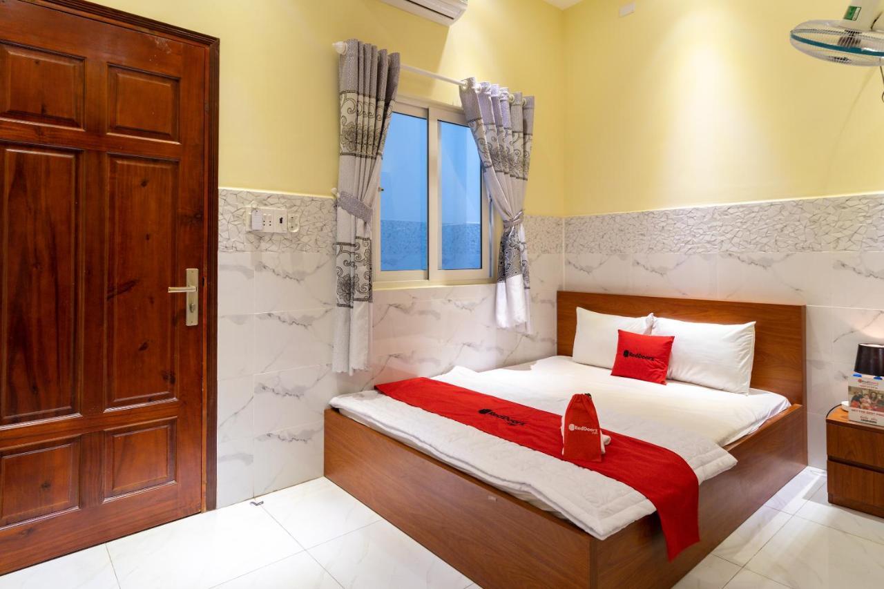 Reddoorz Near Etown 4 Cidade de Ho Chi Minh Exterior foto