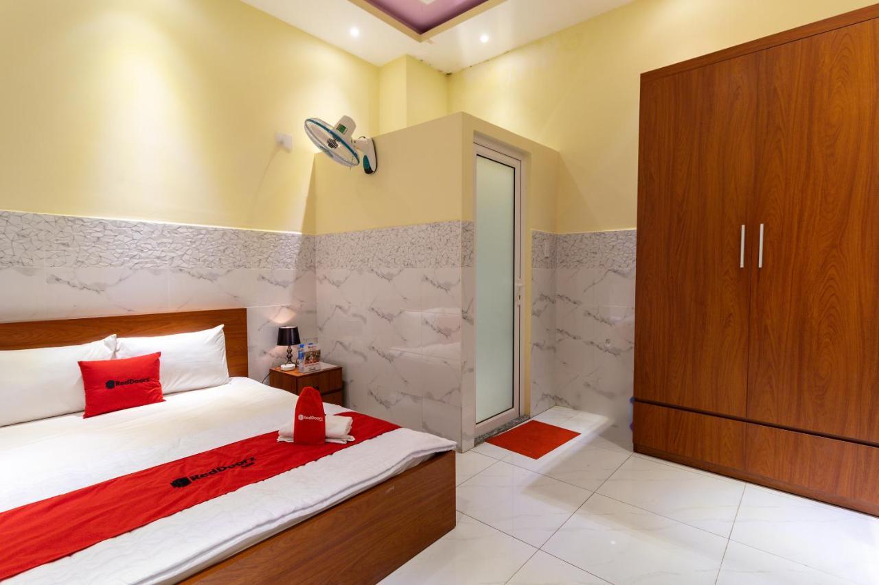 Reddoorz Near Etown 4 Cidade de Ho Chi Minh Exterior foto